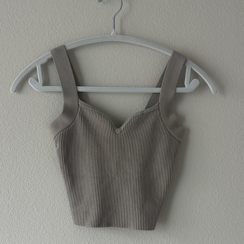 Abercrombie & Fitch Gray Ribbed Crop Top